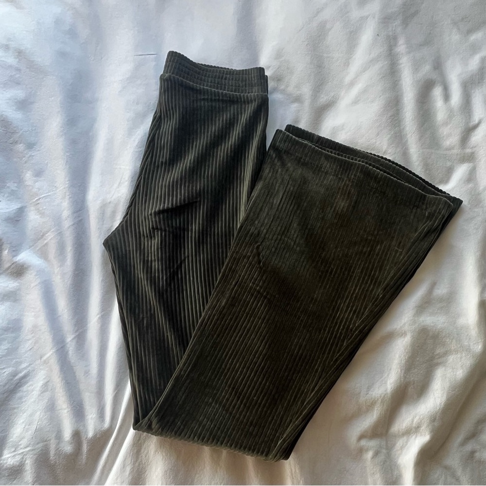 Aerie Offline Olive Green Corduroy Pants